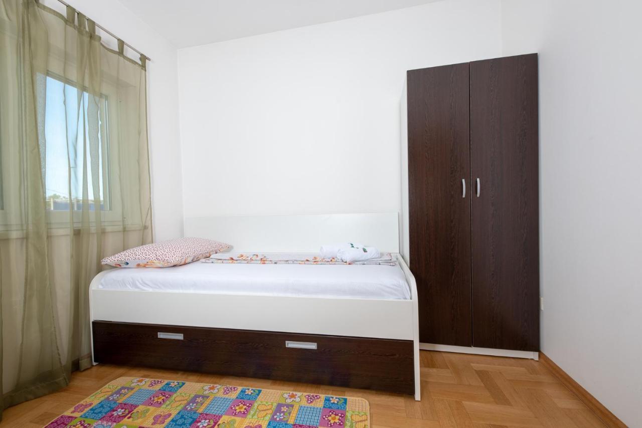 Apartmani Spoljar Zupanja Zewnętrze zdjęcie
