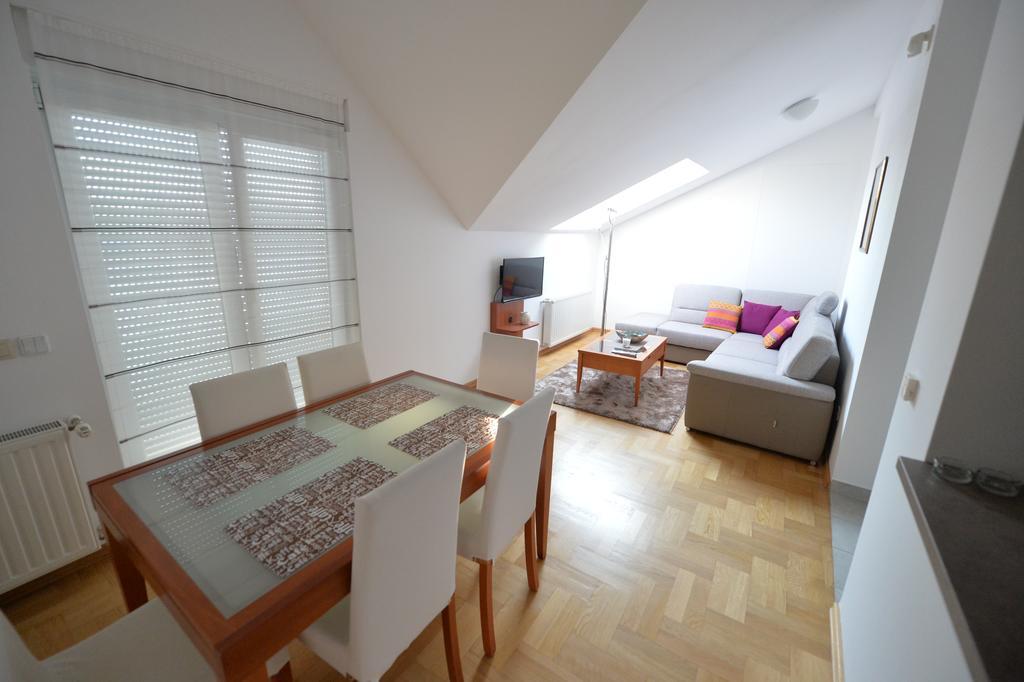 Apartmani Spoljar Zupanja Zewnętrze zdjęcie